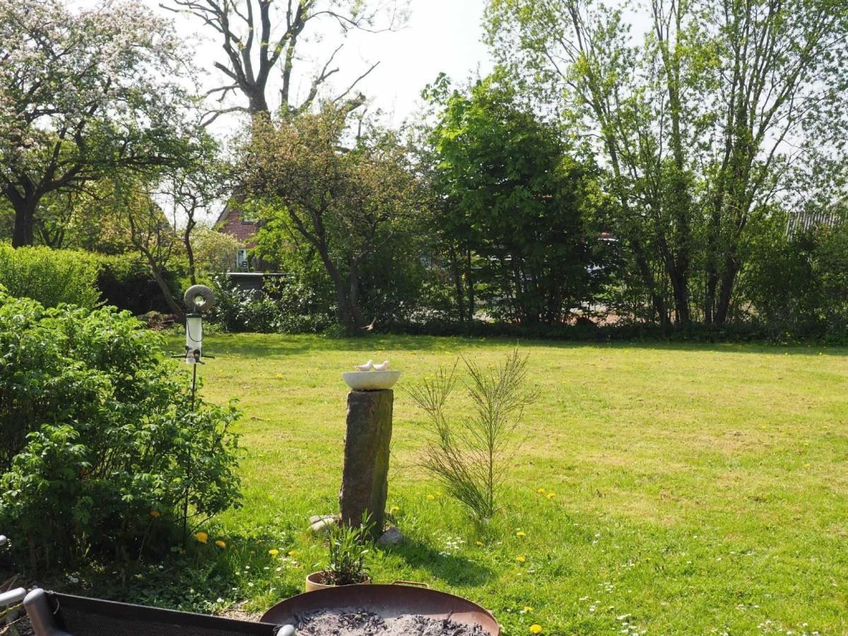 Ferienhaus Extrazeit_Urlaub Hasselberg  Exterior photo