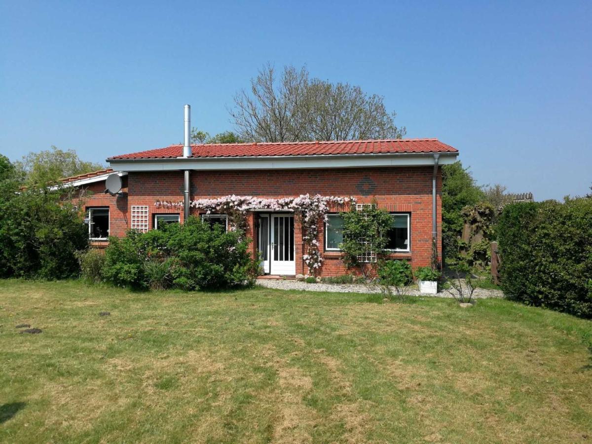 Ferienhaus Extrazeit_Urlaub Hasselberg  Exterior photo